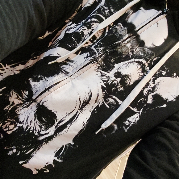 M/M ROB ZOMBIE AMC WALKING DEAD ZIP UP HOODIE - Picture 4 of 5